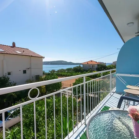 Apartment Two Sisters Trogir